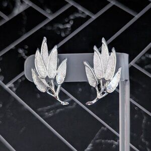 Vintage Lady Lee Clip On Earrings 1.5" Silver Tone Statement Large Leaves Branch